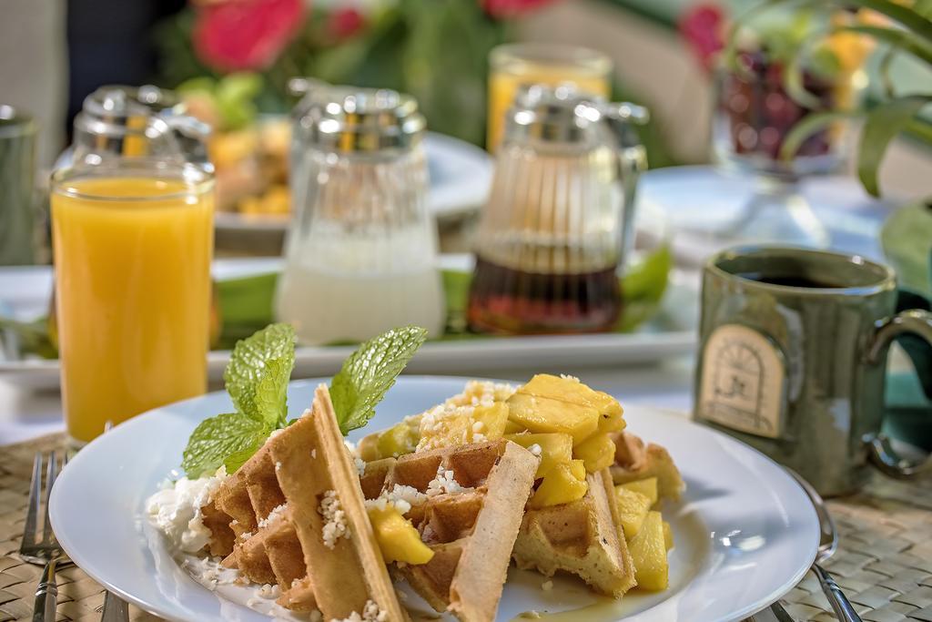 The Historic Wailuku Inn Maui Eksteriør billede